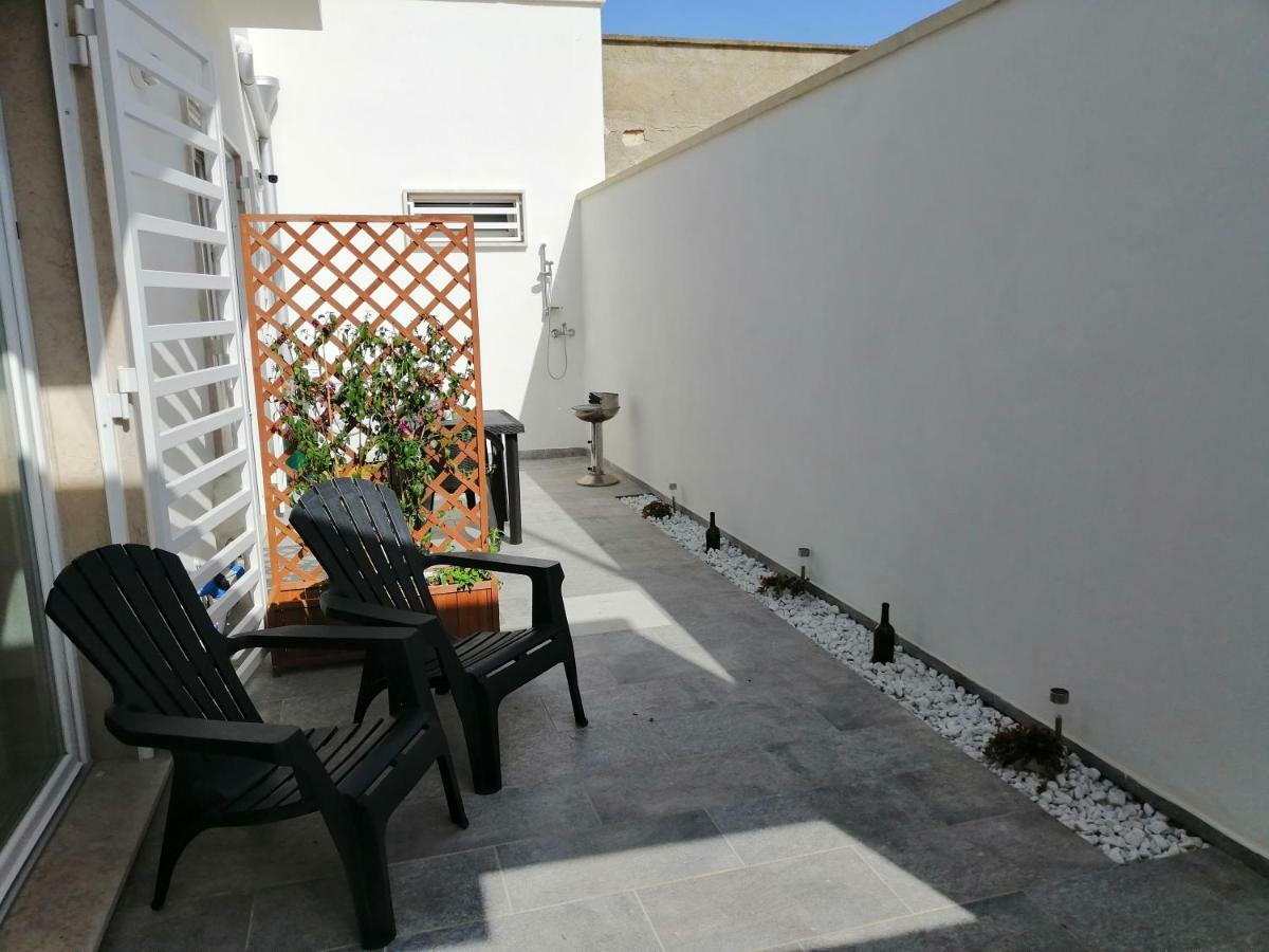 Apartamento Doppiobi Torre Lapillo Exterior foto